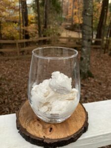 Vanilla Ice cream in a cup